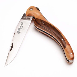 laguiole knife personnalised on the back
