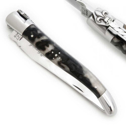 laguiole Fleur de Lys avec manche en croûte de Bélier