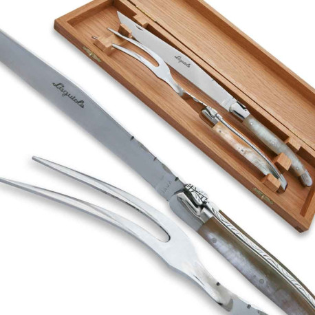 Laguiole Carving Set Blonde Horn Handle with stainless steel bolsters - Image 1967