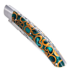 Thiers with green cinnamon-tinted handle