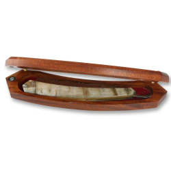 Rasoir Iforge 7/8 corne bélier dans coffret en acajou